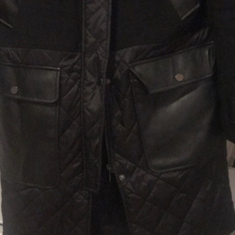 Coat - Picture 5 of 8
